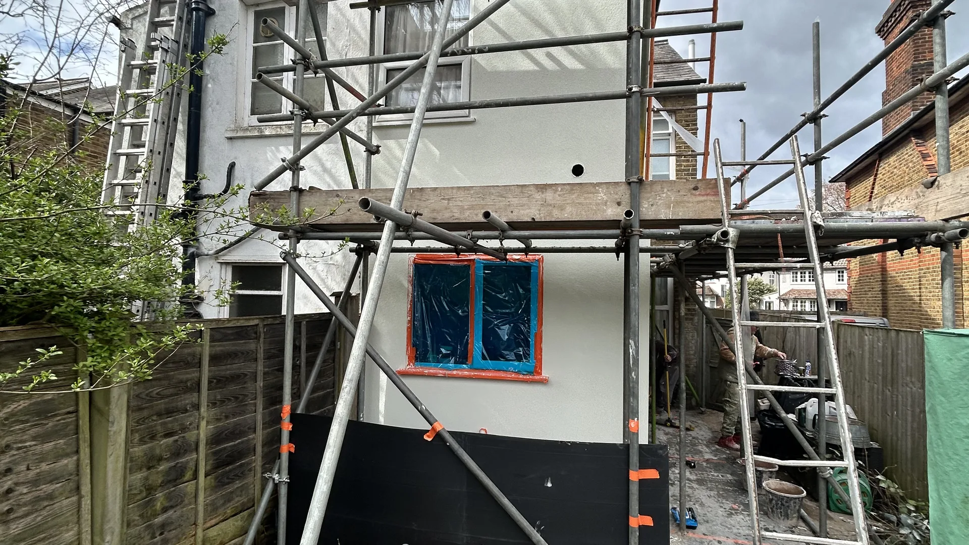 Damp and moisture investigation in London & the Home Counties